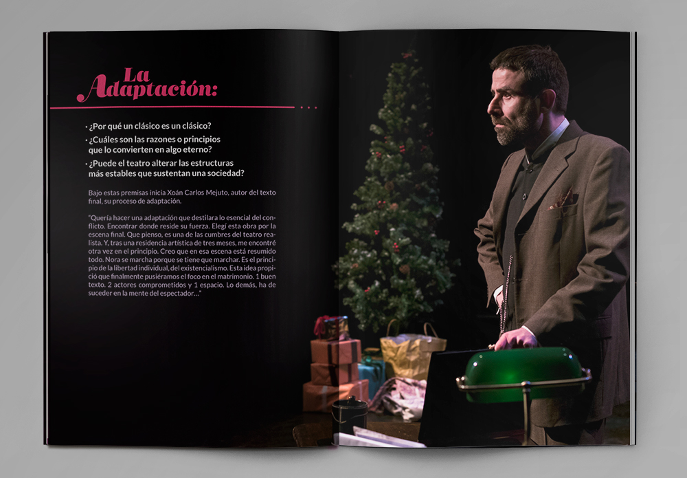 Diseño de doble página del dossier corporativo para la compañía Clásicos nunha Hora, con la fotografía de Xoan Carlos Mejuto, actor de la obra.